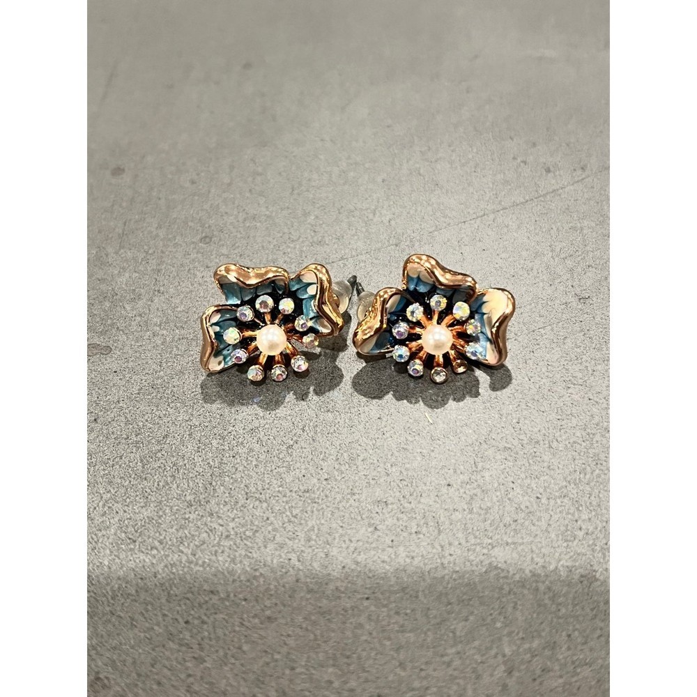Pearl Earrings